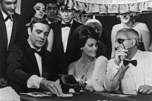 Sean Connery / James Bond, en Casino Royale